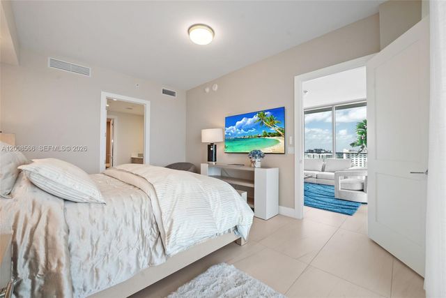 153 N Seabreeze Blvd 1205, Fort Lauderdale, FL 33304