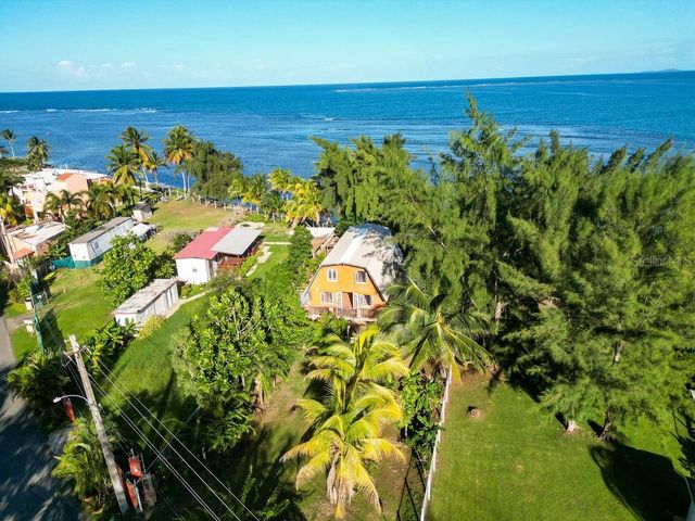 PR 968 Km. 2.1 CAMINO LAS PICUAS, Rio Grande, PR 00745