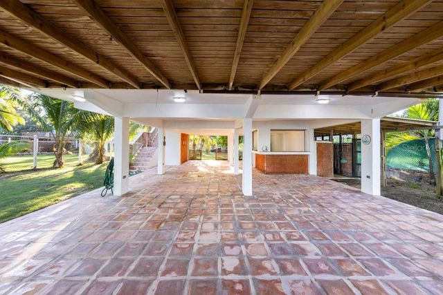 PR 968 Km. 2.1 CAMINO LAS PICUAS, Rio Grande, PR 00745