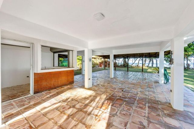 PR 968 Km. 2.1 CAMINO LAS PICUAS, Rio Grande, PR 00745