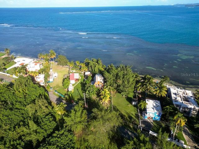 PR 968 Km. 2.1 CAMINO LAS PICUAS, Rio Grande, PR 00745