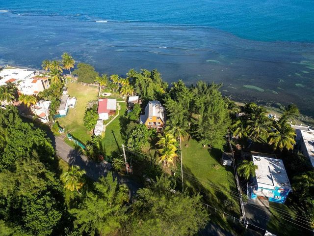 PR 968 Km. 2.1 CAMINO LAS PICUAS, Rio Grande, PR 00745