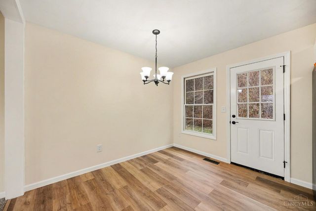 932 Old US Rt 52, New Richmond, OH 45157