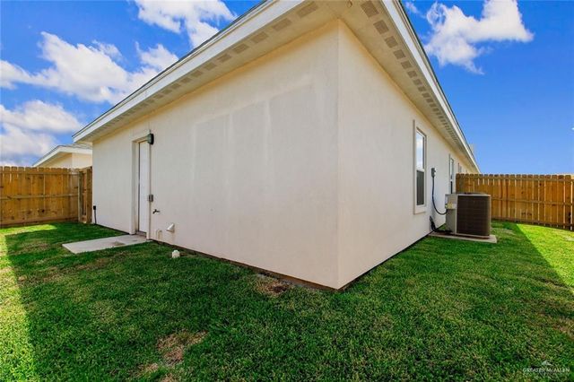 3098 Briggs Road 4, Weslaco, TX 78596