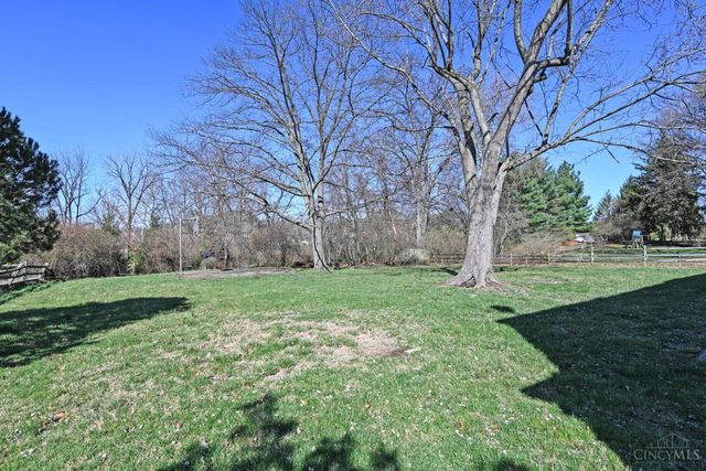 7651 Sagamore Drive, Cincinnati, OH 45236