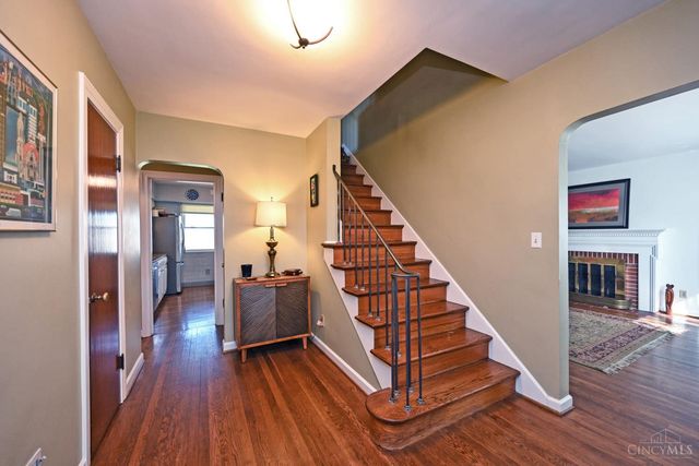 7651 Sagamore Drive, Cincinnati, OH 45236