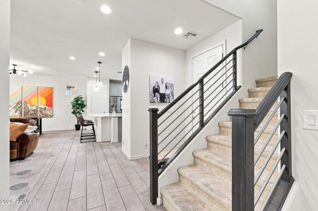 4636 E BECK Lane, Phoenix, AZ 85032
