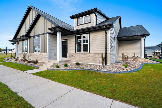 2850 ELM TREE, Howard, WI 54313