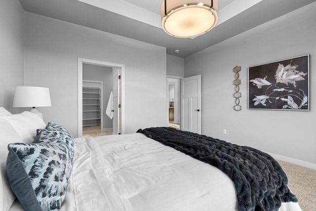 2850 ELM TREE, Howard, WI 54313