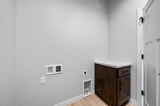 2850 ELM TREE, Howard, WI 54313