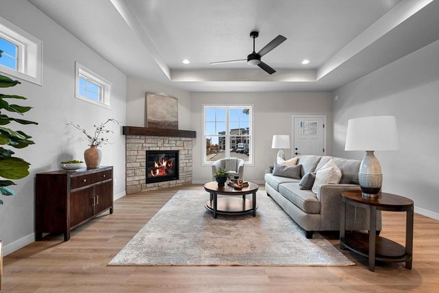 2850 ELM TREE, Howard, WI 54313