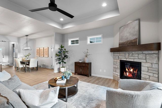 2850 ELM TREE, Howard, WI 54313