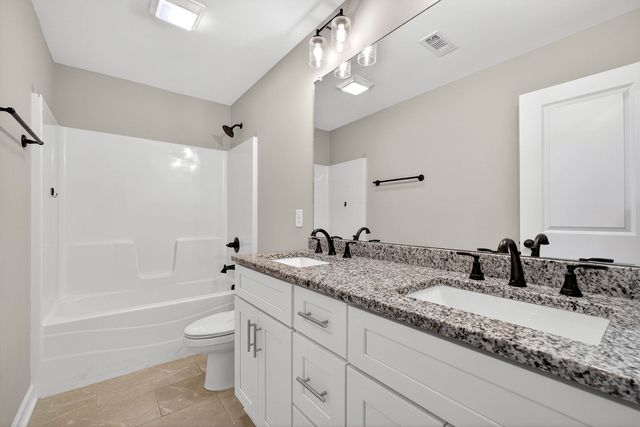 702 Cill St, Smithville, TN 37166