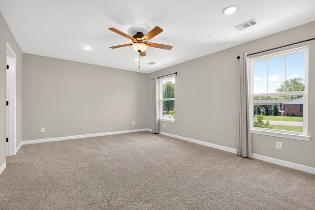 702 Cill St, Smithville, TN 37166