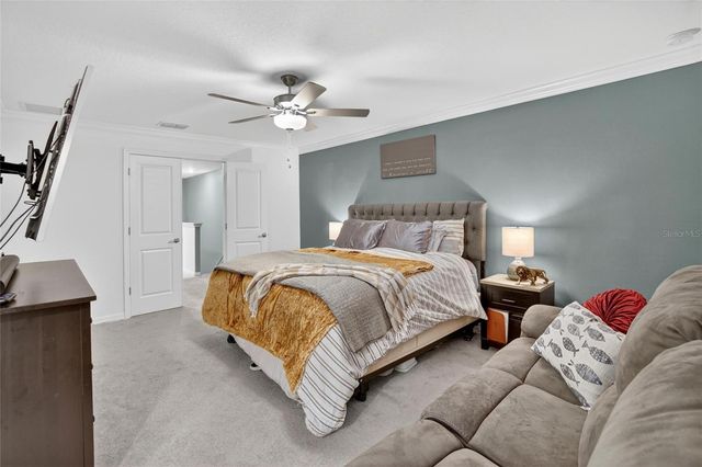 7050 RIPPLE POND LOOP, Zephyrhills, FL 33541