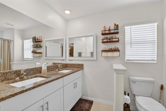 7050 RIPPLE POND LOOP, Zephyrhills, FL 33541