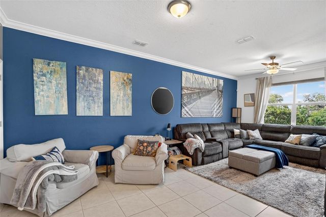 7050 RIPPLE POND LOOP, Zephyrhills, FL 33541