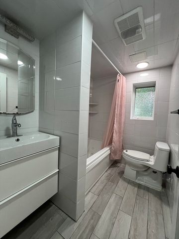 9 Payson Rd, Billerica, MA 01821