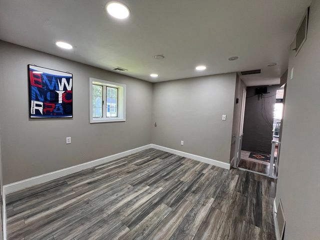 9 Payson Rd, Billerica, MA 01821