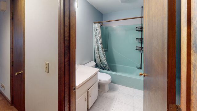 46 Thornton Road, Merrimack, NH 03054