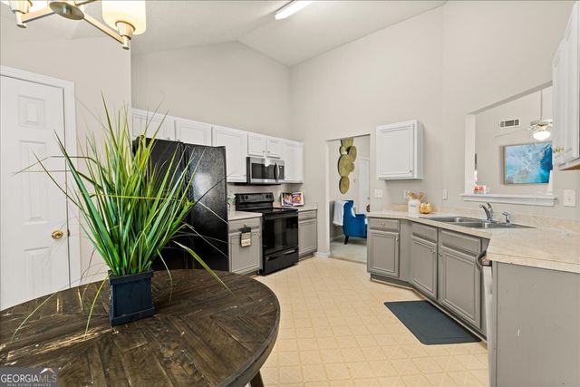 3875 Micah Lane, Ellenwood, GA 30294