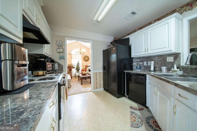 5286 Kingsberry Street, Columbus, GA 31907
