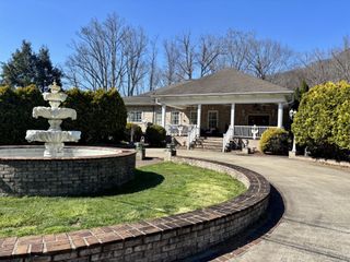 250 Hill Place Road, Benham, KY 40807