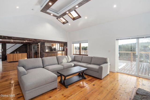 320 Merchant Road, Jefferson, NY 12093