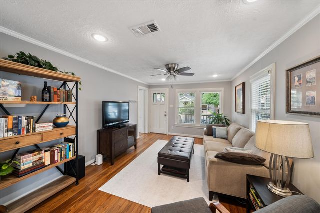 1510 Alexander Street, Houston, TX 77008