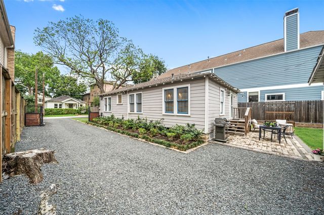 1510 Alexander Street, Houston, TX 77008