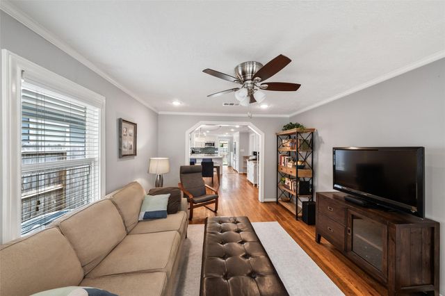 1510 Alexander Street, Houston, TX 77008