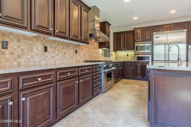 3849 Eagle Flight Drive, Simi Valley, CA 93065