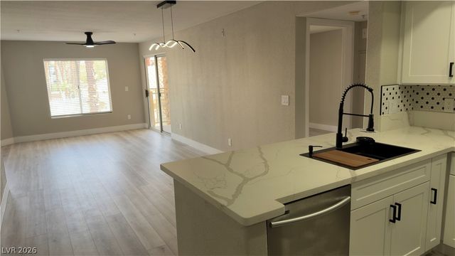 5000 RED ROCK 210, Las Vegas, NV 89118