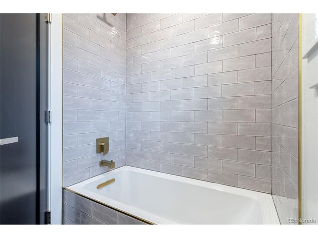 2518 Kearney St, Denver, CO 80207