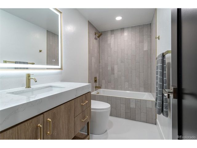 2518 Kearney St, Denver, CO 80207