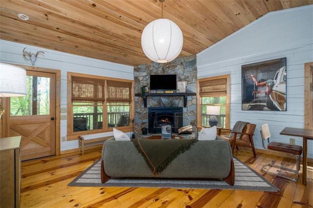 7 Ascherman Court, Blue Ridge, GA 30513