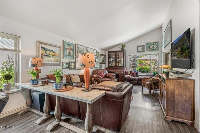 6186 Irena Avenue, Camarillo, CA 93012