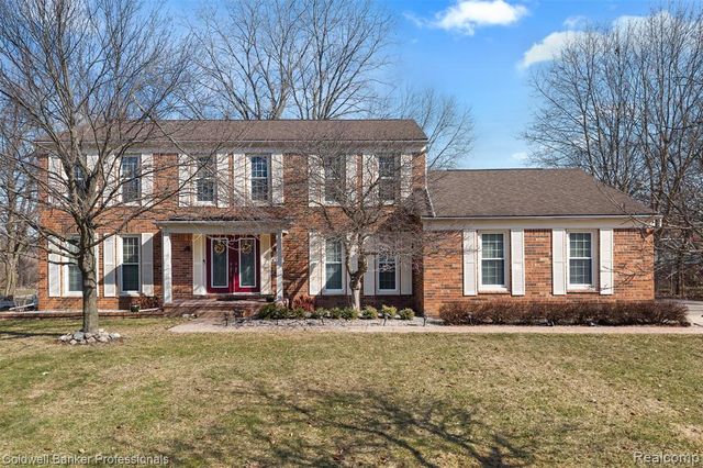 4347 Apple Valley Lane, West Bloomfield, MI 48323