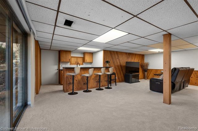 4347 Apple Valley Lane, West Bloomfield, MI 48323