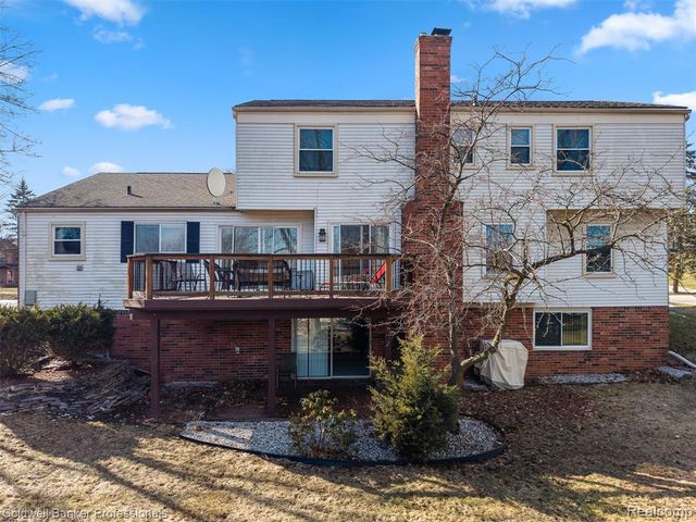 4347 Apple Valley Lane, West Bloomfield, MI 48323
