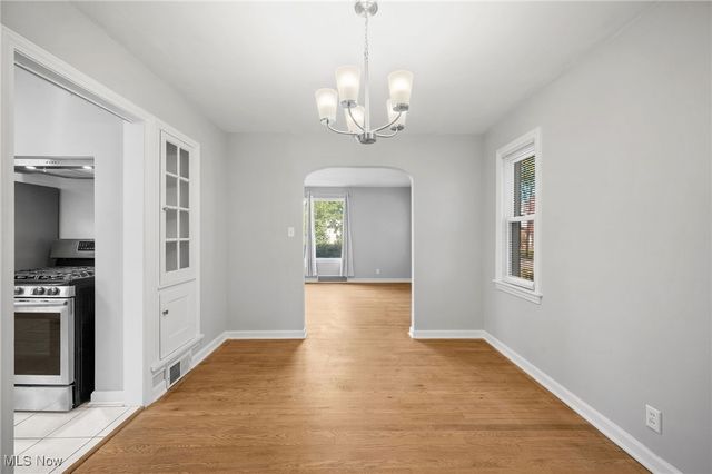 4038 Bushnell Road, University Heights, OH 44118