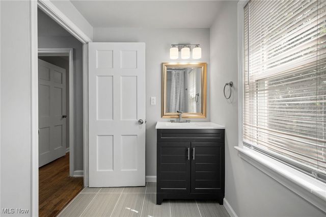 4038 Bushnell Road, University Heights, OH 44118