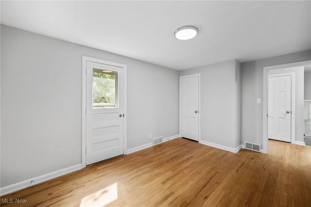 4038 Bushnell Road, University Heights, OH 44118