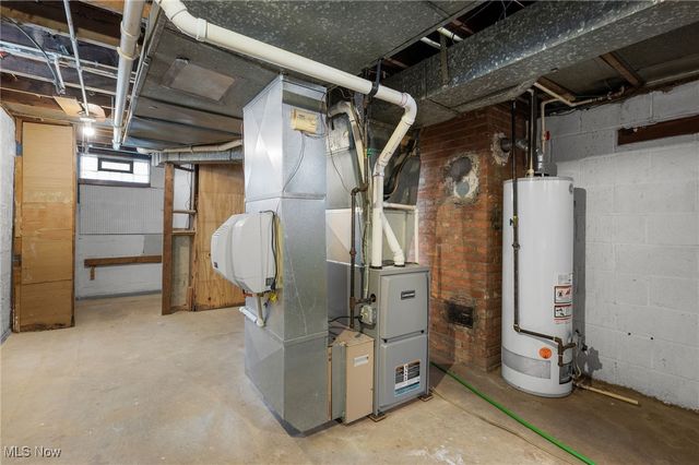 4038 Bushnell Road, University Heights, OH 44118