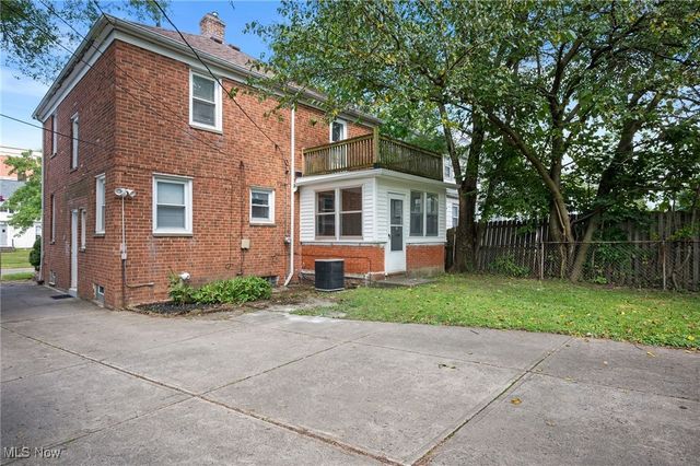 4038 Bushnell Road, University Heights, OH 44118