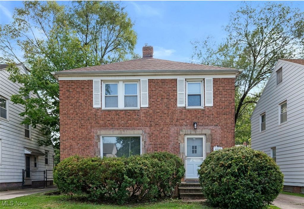 4038 Bushnell Road, University Heights, OH 44118