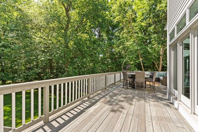9 Riverside Terrace, Easton, MA 02356