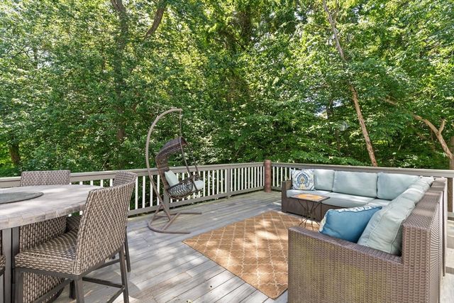 9 Riverside Terrace, Easton, MA 02356
