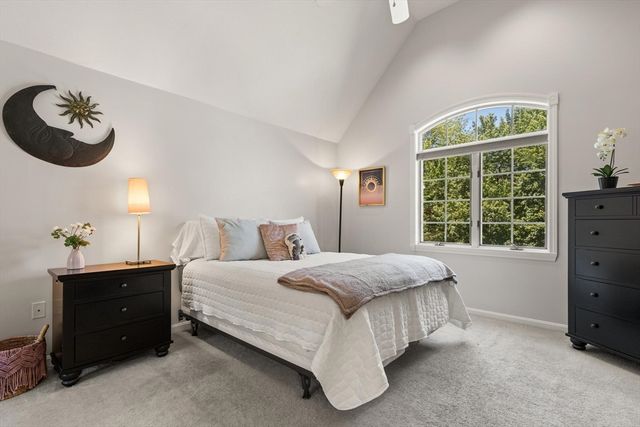 9 Riverside Terrace, Easton, MA 02356