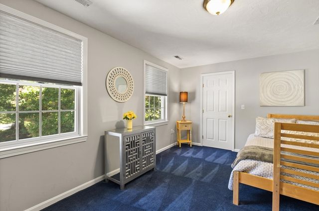 9 Riverside Terrace, Easton, MA 02356